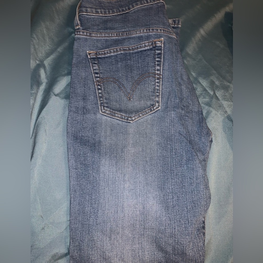 Women’s jeans